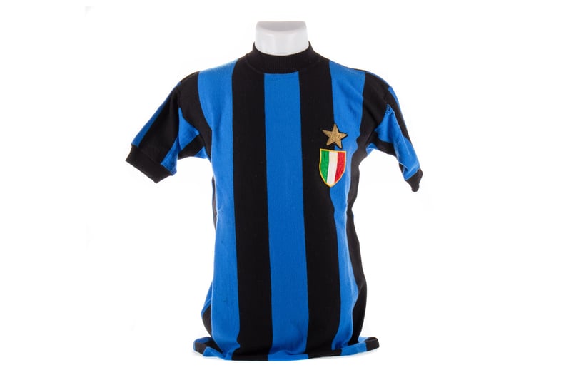 It was believed for many years that this jersey belonged to Inter Milan captain Armando Picchi during the 1967 European Cup final. However, recent thinking is that the jersey was not worn by Picchi during that European Cup campaign.