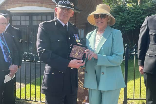 ACC David Hartley with Geraldine Winner, chair of the Police Memorial Trust