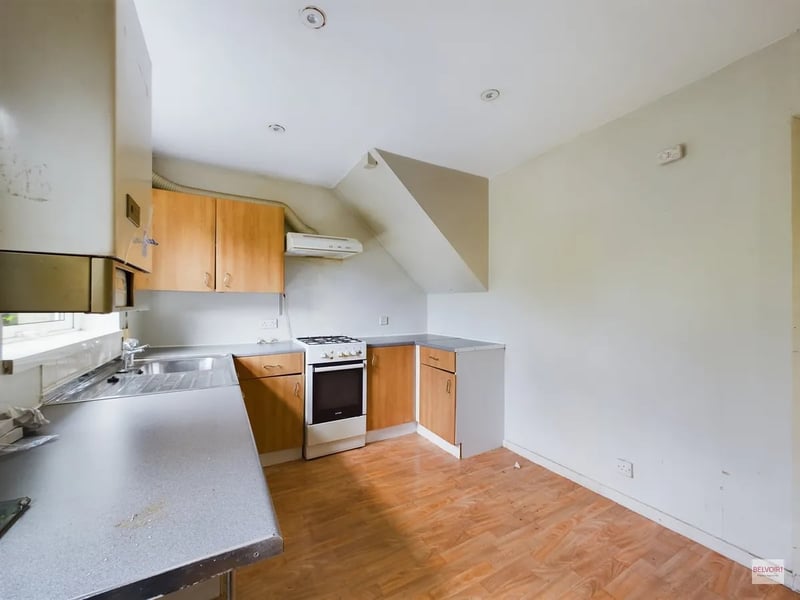 The kitchen is just inside the front door. (Photo courtesy of Zoopla)