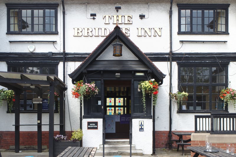 Built in 1900 from roughcast on brick base with timber bands over the ground floor, Historic England first the Bridge Inn awarded Grade II-listed status in 1965. Situated in the centre of the picturesque Port Sunlight village conservation area. Now owned by Greene King, the building comprises a two-storey public house and restaurant with accommodation above.