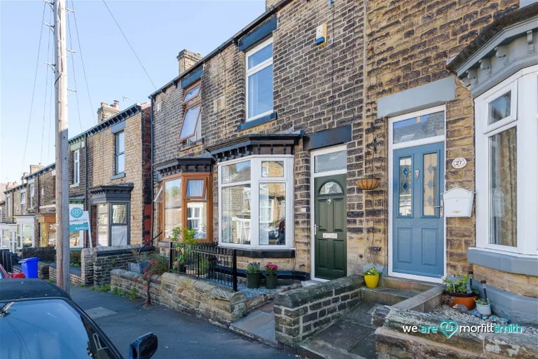 This terraced home is found in the popular Hillsborough area. (Photo courtesy of Zoopla)