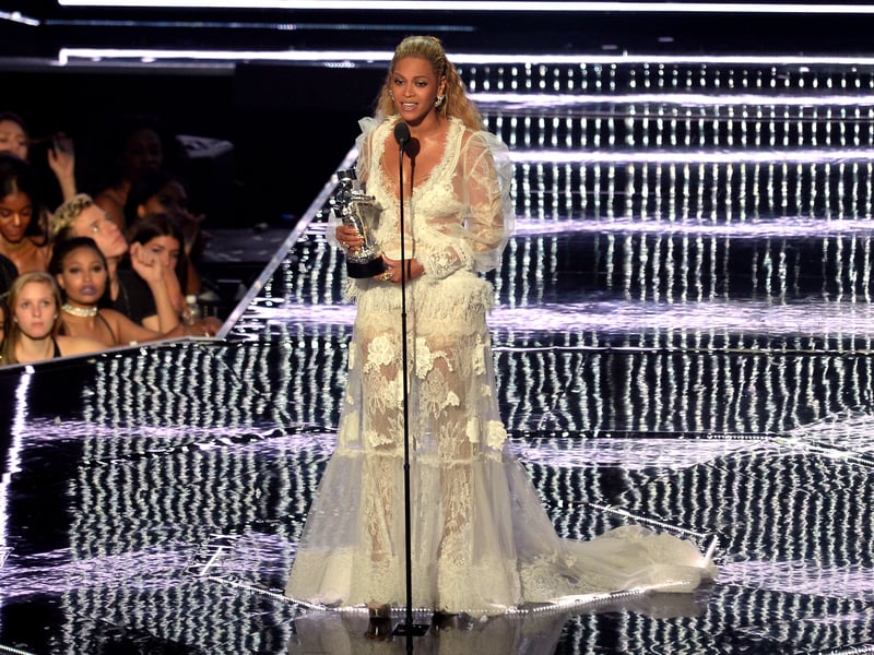 Beyoncé Giselle Knowles-Carter is a 42-year-old American singer, songwriter, and businesswoman who released her debut album in 2003, she has 317 million followers.