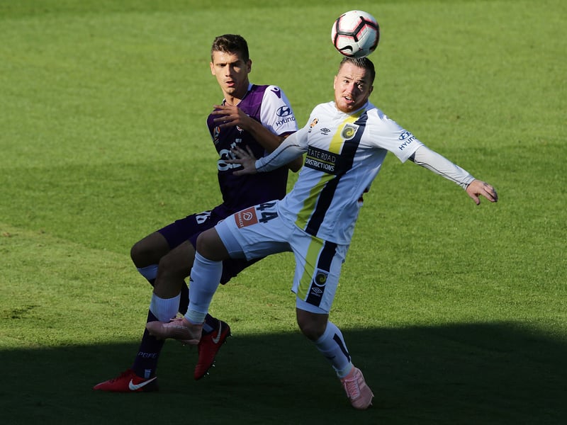 Ross McCormack joined Fulham in 2014 and is still playing at 37 years old now. He joined English Northern Premier League (East) side Liversedge this summer.