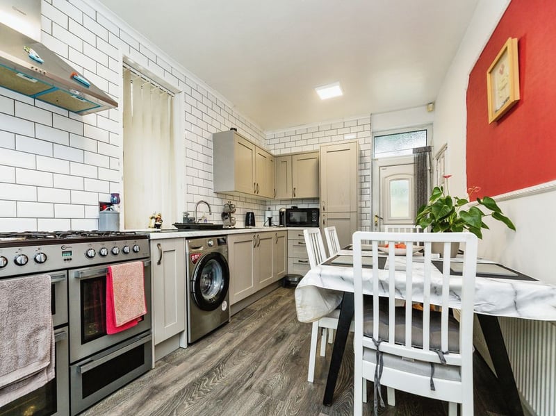 The kitchen provides access to the large rear garden. (Photo courtesy of Purplebricks)