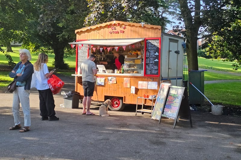 The cafe is located at the centre of the park and has plenty of outdoor seating. The menu includes a range of hot drinks, milkshakes, fruit, sandwiches, cakes and toasties. The cafe is open every day from 9am to 4pm.