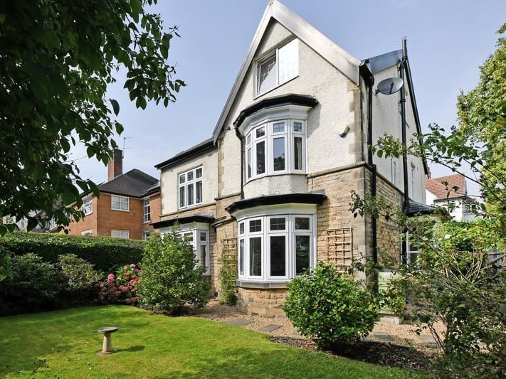 This property dates back as far as the 1920s. (Photo courtesy of Zoopla)