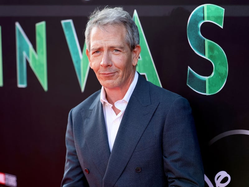 Yet another Neighbour to end up in the Marvel Cinematic Universe - playing alien Talos - Ben Mendelsohn played Warren Murphy for two years between 1986–1987. A highly-rated character actor, aside from the superhero films, he's starred in a string of blockbusters including 'The Dark Knight Rises', 'Starred Up', 'Rogue One', 'Darkest Hour' and 'Ready Player One'.