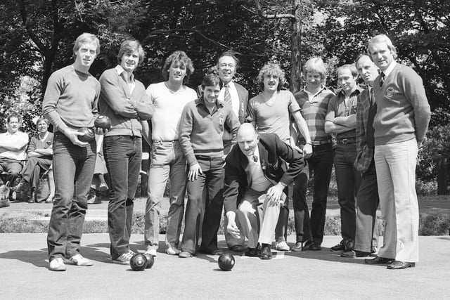 Wearmouth CW Bowling Club's new bowling green at Carley Hill was officially opened in 1980.
There to perform the honours were SAFC stars alongside Tommy Wilson (Welfare Secretary and bowls club chairman), member Albert Fenwick, bowling, and 
Bill Ogilvie (Welfare Officer NCB).