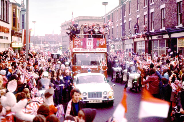 Look at the crowds in 1973 for the FA Cup homecoming parade.