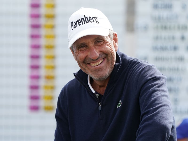Spain's Jose Maria Olazabal played in 7 Ryder Cups between 1987 and 2006, playing 31 matches and winning 20.5 points. 	