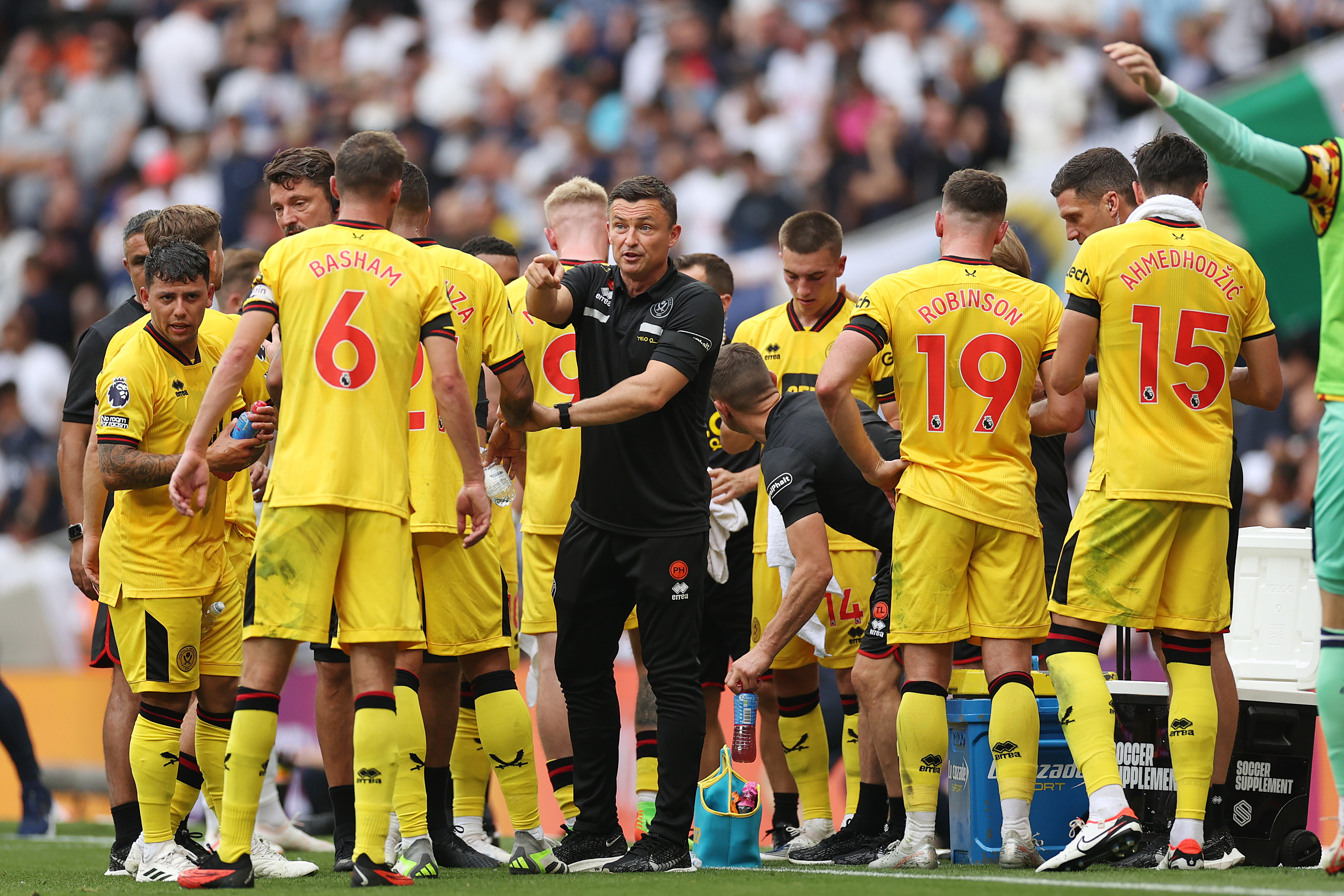 ‘Got away with it...’ - Chris Sutton and Paul Merson in agreement over Sheffield United v Newcastle United