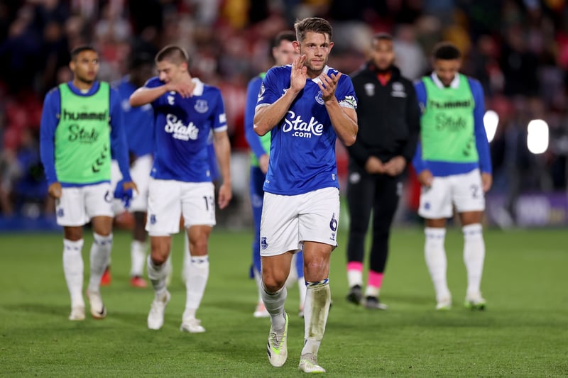 Crooks reckons the crisis at Everton can be averted if Tarkowski can play as he did at Brentford every week.