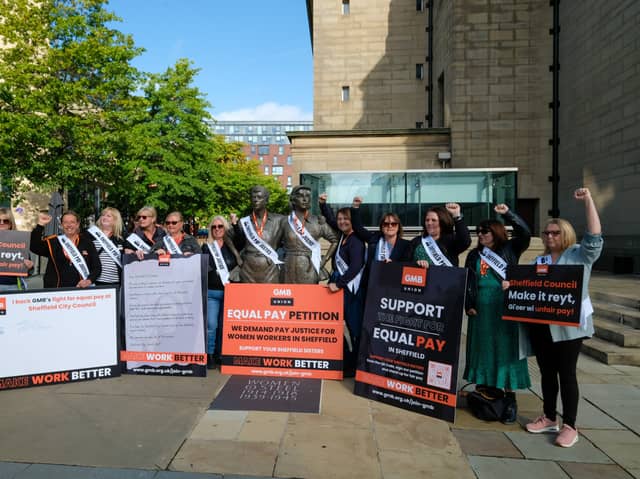 The GMB union says senior teaching assistants are missing out on more than £11,000 a year compared to Sheffield Council workers in comparable male dominated roles. The union has launched a campaign for equal pay