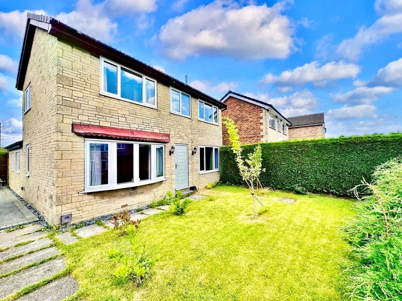 This 3 bed detached property on Hawthorn Grove was reduced by 17.6 percent on September 4, to £350,000.