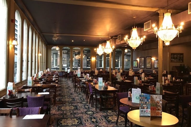 The Crystal Palace Wetherspoons on Jamaica Street was described by CAMRA as: ”Something of an architectural landmark and inspired by
London’s Crystal Palace, this Wetherspoon pub is in a Victorian iron framed former furniture house, close to Central station.