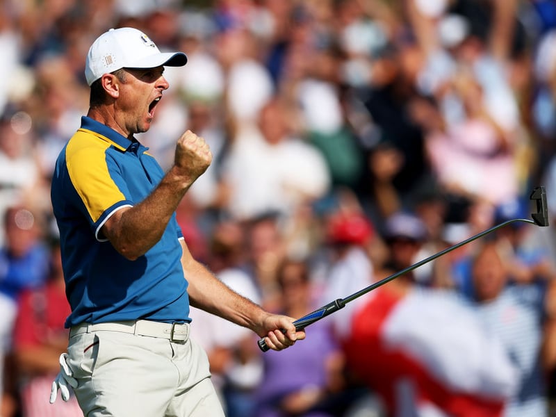 England's Justin Rose earned 1.5 points from 3 matches.