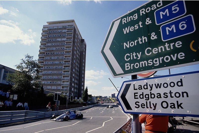 City road signs point the direction during the FIA International F3000 Championship Halfords Birmingham Superprix race on 27th August 1990 on the streets of Birmingham, Great Britain. (Photo by Simon Bruty/Getty Images)