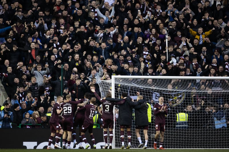18,622 fans watched on as Hearts beat Hibs 3-0.