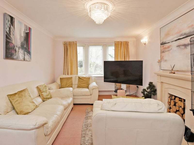 The lounge has been called a "good size room" and recieves lots of natural light. (Photo courtesy of Zoopla)