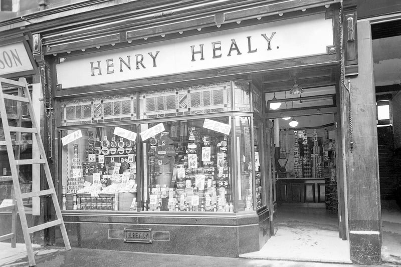 Founded in 1912, Henry Healy’s is a Glasgow institution which sadly fell in 2009 - it was revived by loyal customer and friend of the Healy’s, Lynn Mortimer, who took over the Queen Street branch - with another owner taking control of the Mitchell Street shop.