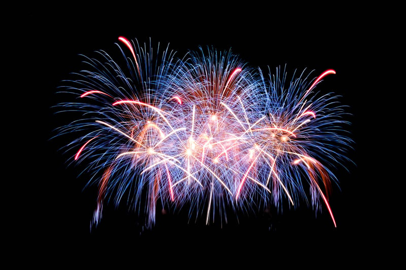 On Saturday 4 November 2023, enjoy fireworks while at the movies in Himley Hall. It’s been 100 years since the Hollywood sign was first erected in tinsel town and this year Himley Hall is staging a stunning firework display set to your favourite Hollywood movie soundtracks. The evening will include a large bonfire, 30 minutes fireworks display, Heart presenters Ed & Gemma, Giant funfair, and more. Tickets are now on sale.  