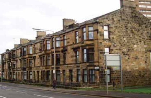 This building of four closes is one of five old style good quality tenements to survive the Pollokshaws redevelopment scheme of the 1960s. Three of the five are mentioned above, the fourth is Mannering Court which is in the same area as the Swan Inn (see No.2). In the Glasgow Valuation Roll of 1913/14 the proprietor is Glasgow Tobacco Manufacturer Stephen Mitchell (1789- 1874). Stephen Mitchell’s family had been involved in the manufacturing of tobacco in his home town of Linlithgow since 1723 and in Glasgow since 1825. He left the residue from his estate to the City of Glasgow to establish a large reference library known today as the Mitchell Library, the largest reference library in Europe.