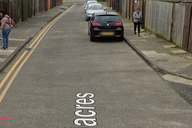 Due to the double yellow lines and garages in the street it makes it difficult for parking 