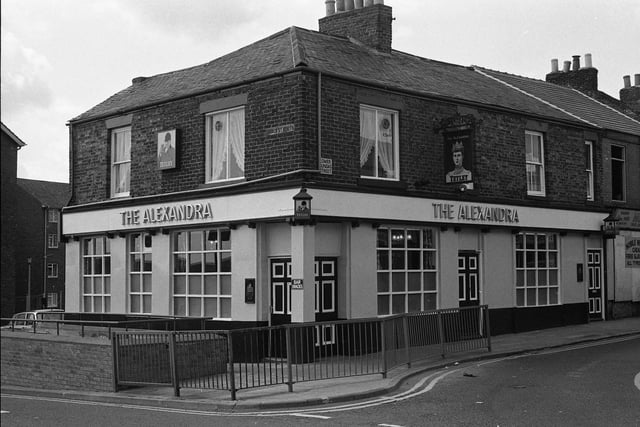 The Alexandra on corner of Church Street North and Lower Dundas Street in 1982.