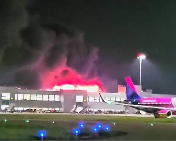 All flights suspended from Luton Airport after huge blaze rips through car park. (Photo: Ahmad Hassan Bobak/PA Wire) 
