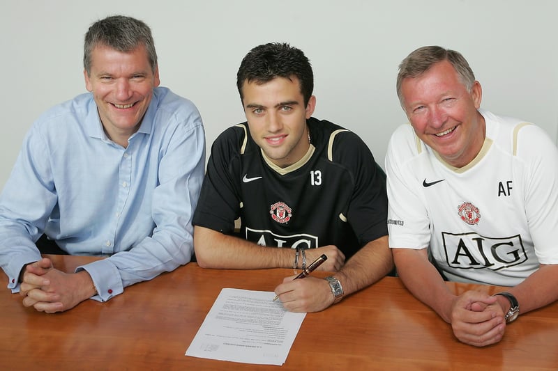 Italian striker Giuseppe Rossi made his professional debut at Manchester United. His first Premier League appearance was a sub for Ruud van Nistelrooy against Sunderland and he scored minutes after being brought on.