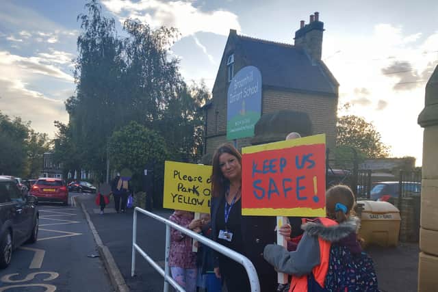 Broomhill Infant School children protest dangerous and inconsiderate parking outside school