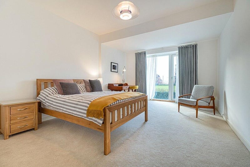 There are four well-proportioned bedroom spaces in the property with some featuring their very own private terraces. 