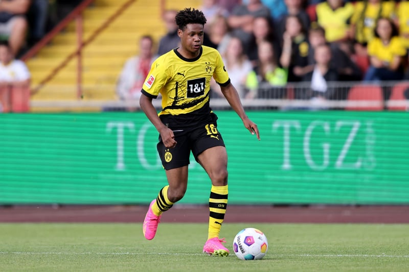The 17-year-old Dortmund winger has been ruled out for an extended period after suffering another thigh injury. 