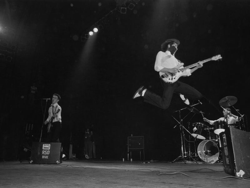 The second track selected by Robert Carlyle is The Jam’s ‘That’s Entertainment’ which was released in 1980. Carlyle explained that he had a friend at school who he would go and see various gigs with. They both went down from Glasgow to Brixton to see the band. Caryle became good friends with Paul Weller during the nineties after meeting at a club in London.