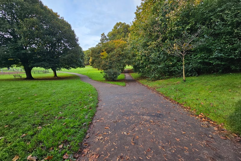 The parts of the park are accessible through various routes, however, the site is on different routes and some of the paths are unsuitable for wheelchairs.