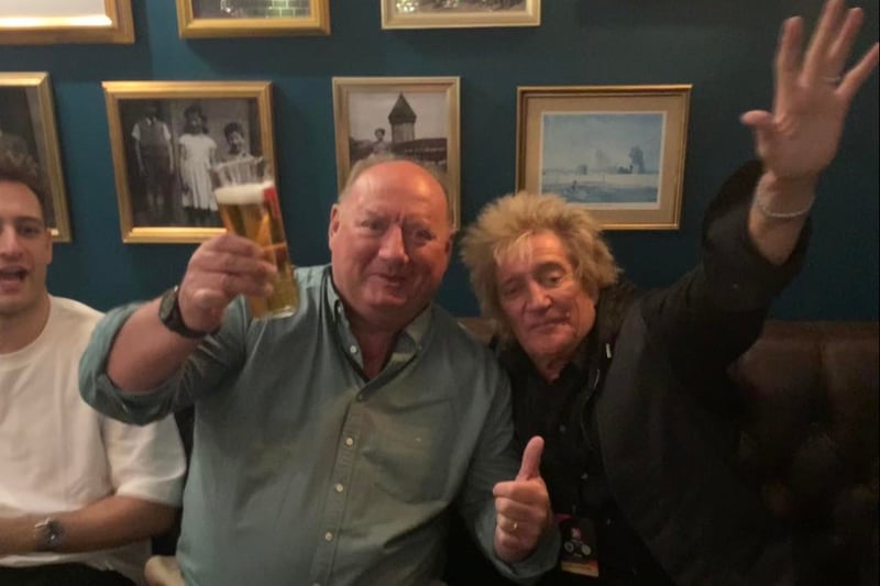 Rod Stewart has appeared in the Merchant City pub Murphy’s on a few occasions after derby matches with him recently giving punters a blast of Maggie May in recent weeks. 