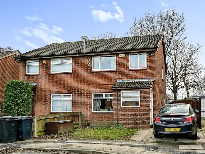 This 3 bed semi-detached property on Grange Fields Way was last reduced on October 27 by a total of 26.7 percent, to £132.000. 