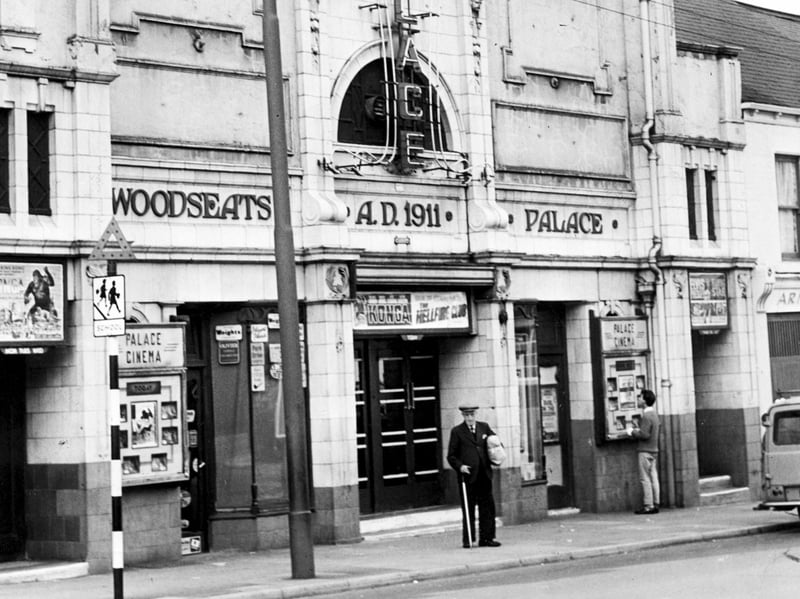 Woodseats Palace Cinema opened on September 4, 1911 and closed on September 24, 1961. The building was subsequently demolished and replaced by a Fine Fare supermarket. More recently a Wetherspoon pub opened in the former supermarket. The pub is called The Woodseats Palace.