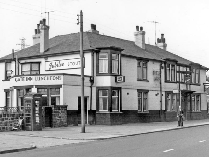The Gate Inn, on Penistone Road North, Sheffield, in June 1963. Photo: Picture Sheffield/Sheffield Newspapers