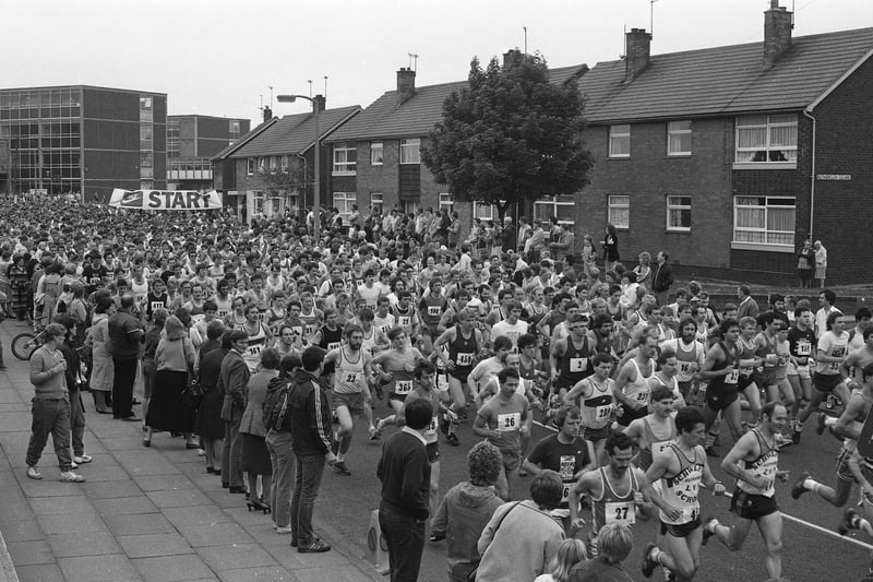 The start of the Red House Fun Run in which 1,500 men and women competed over the ten miles in June 1984.
