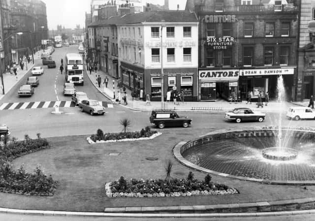 Readers have pointed out the memories of the Goodwin Fountain that previously stood at the other end of Fargate.
