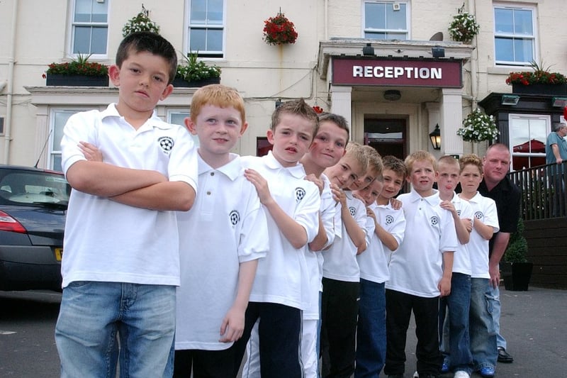 Farringdon under-8s squad before their awards presentation at the hotel in 2007.