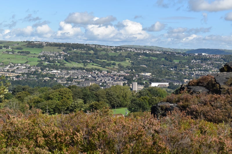 Sowerby Bridge comes in at number five of the best towns for commuting to Leeds.
A train from here takes 41 minutes and a season ticket will cost you £1,712. But with 11 health and wellness facilities and a population of just over 11,000, it still gets more points than some other nearby towns.