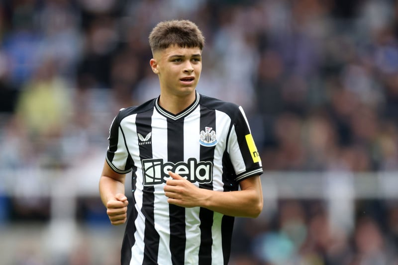 The 17-year-old has showed a lot of maturity when called upon in pre-season and against Dortmund midweek -so why not trust him with a first Premier League start? 