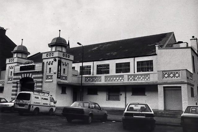 Govanhill Picture House is an Egyptian themed picture house which has stood the test of time. While only serving as a filmhouse on the odd special occasion nowadays - it has outlasted most if not all of the picture houses of its era. 