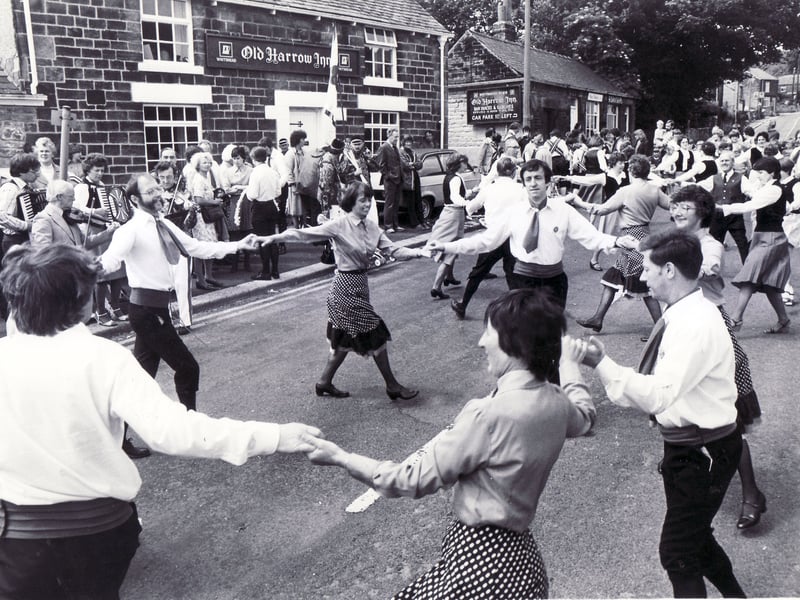 Sheffield retro: 39 photos take you back to 1982, including bars and ...
