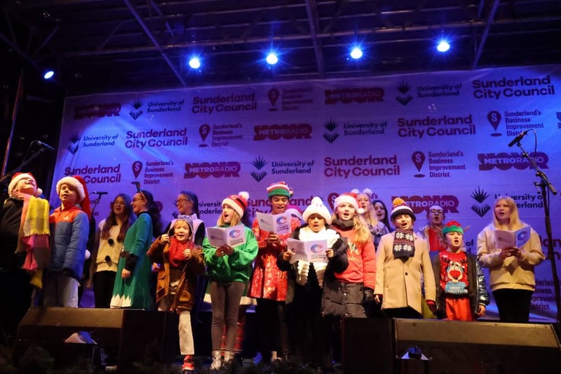 Young performers at the Christmas switch-on. Picture by NNP.
