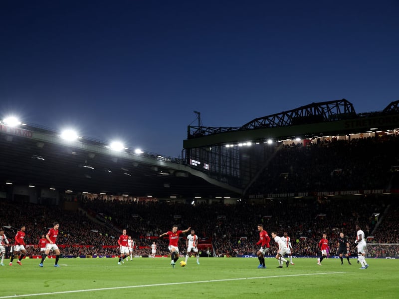 Average attendance: 73,504