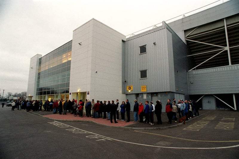 The queue for tickets was long for Preston North End's trip to Goodison in the 2000 FA Cup
