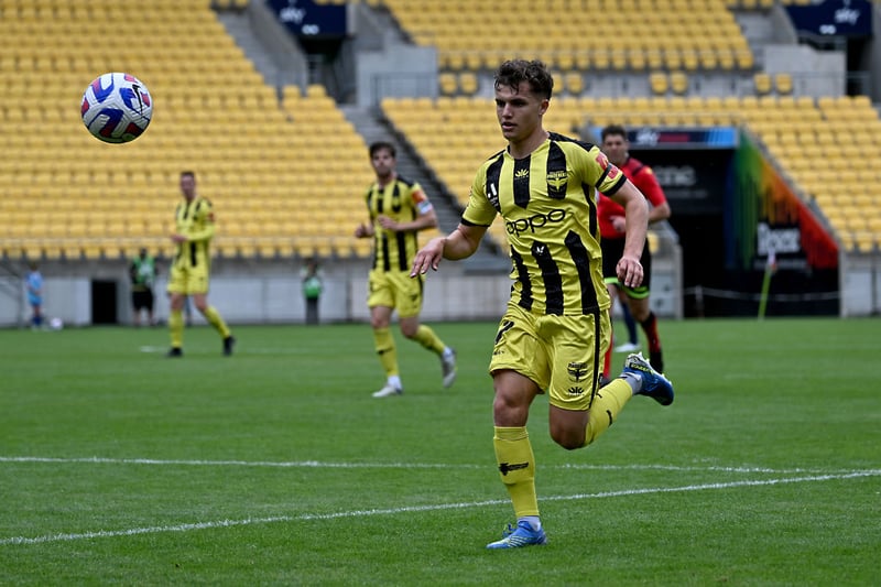 The Scottish-New Zealand right-back has been out of contract since July 2023. He previously played for Wellington Phoenix but could eye a return to his country of birth. 